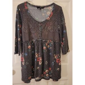 Suzanne betro Women's small Babydoll Floral Multicolored top